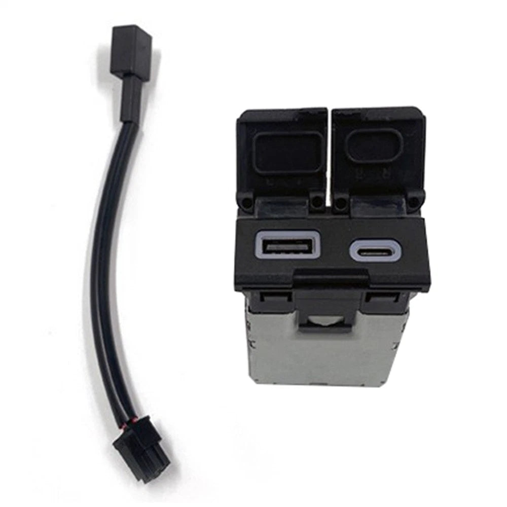 USB Type-C Charger Port for Toyota Highlander (2021–2022)