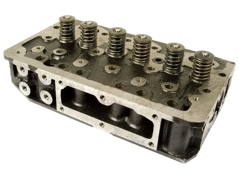 Cylinder Head Complete with Valves for Fordson Dexta Super Dexta (1957–1964)