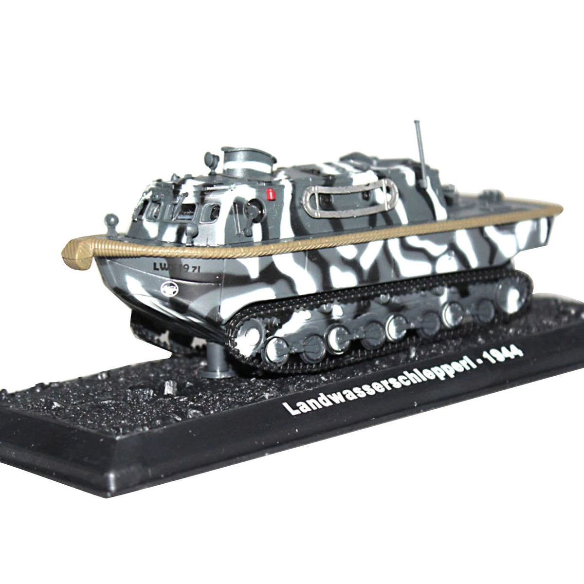 1/72 German Army Landwasserschlepper Tank Model (Prototype)
